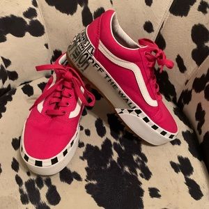 Platform pink vans